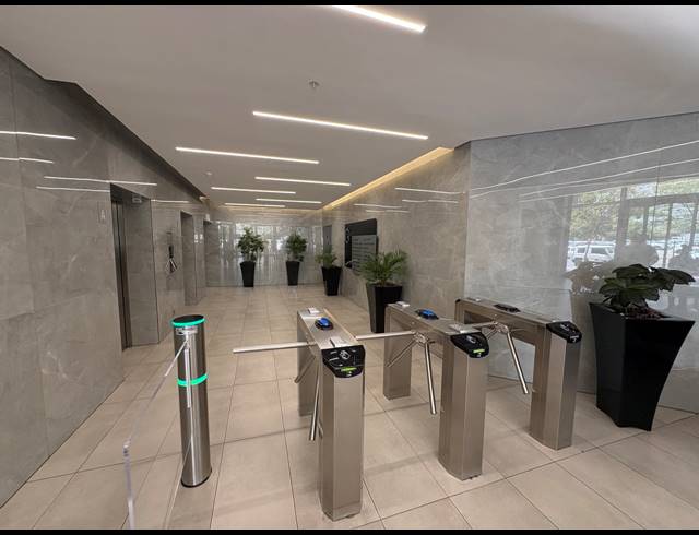 625M² OFFICE TO LET IN CAPE TOWN CITY CENTRE